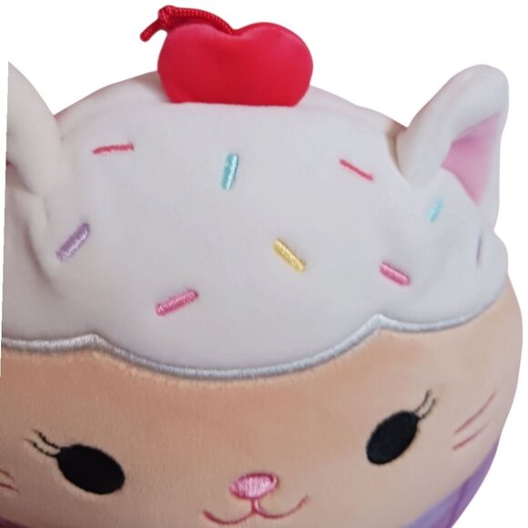 Squishmallows 8"Mirian The Cupcake Cat Squad Plush Collectible Toy Soft Cuddly - Picture 8 of 9